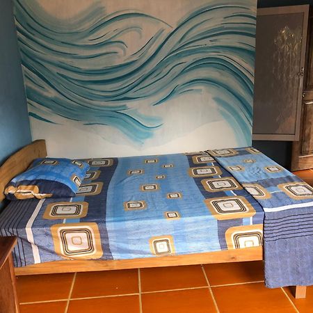Hostal Mar De Fondo Zipolite Bagian luar foto