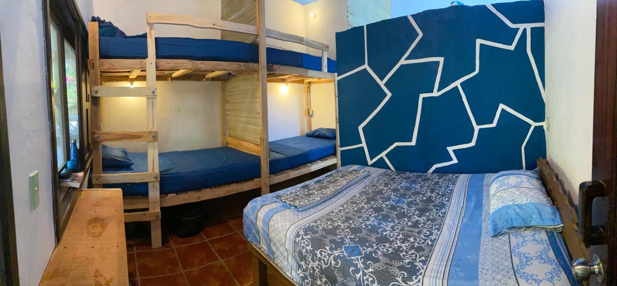 Hostal Mar De Fondo Zipolite Bagian luar foto