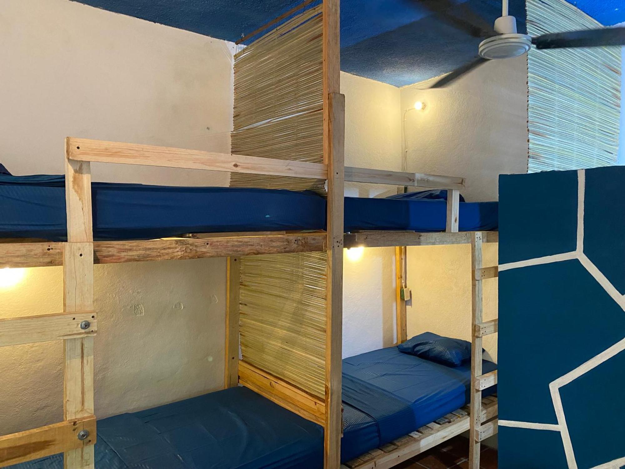 Hostal Mar De Fondo Zipolite Bagian luar foto